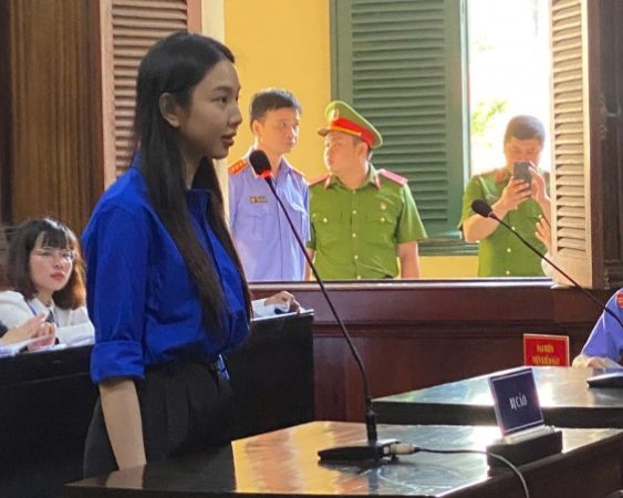 Hoa hậu Thùy Tiên khẳng định: ‘Nếu biết sản phẩm như thế, tôi sẽ không bao giờ làm’ nhưng hàng bán chạy quá lại đòi góp cổ phần