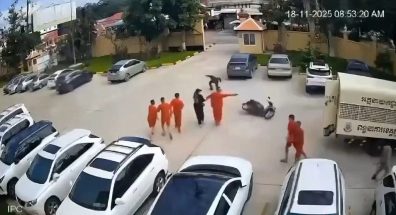 Chân dung cô gái Việt giải cứu chồng và đồng bọn bỏ trốn ở tòa án Campuchia: Em có thể sai với đời nhưng với chồng em luôn đúng