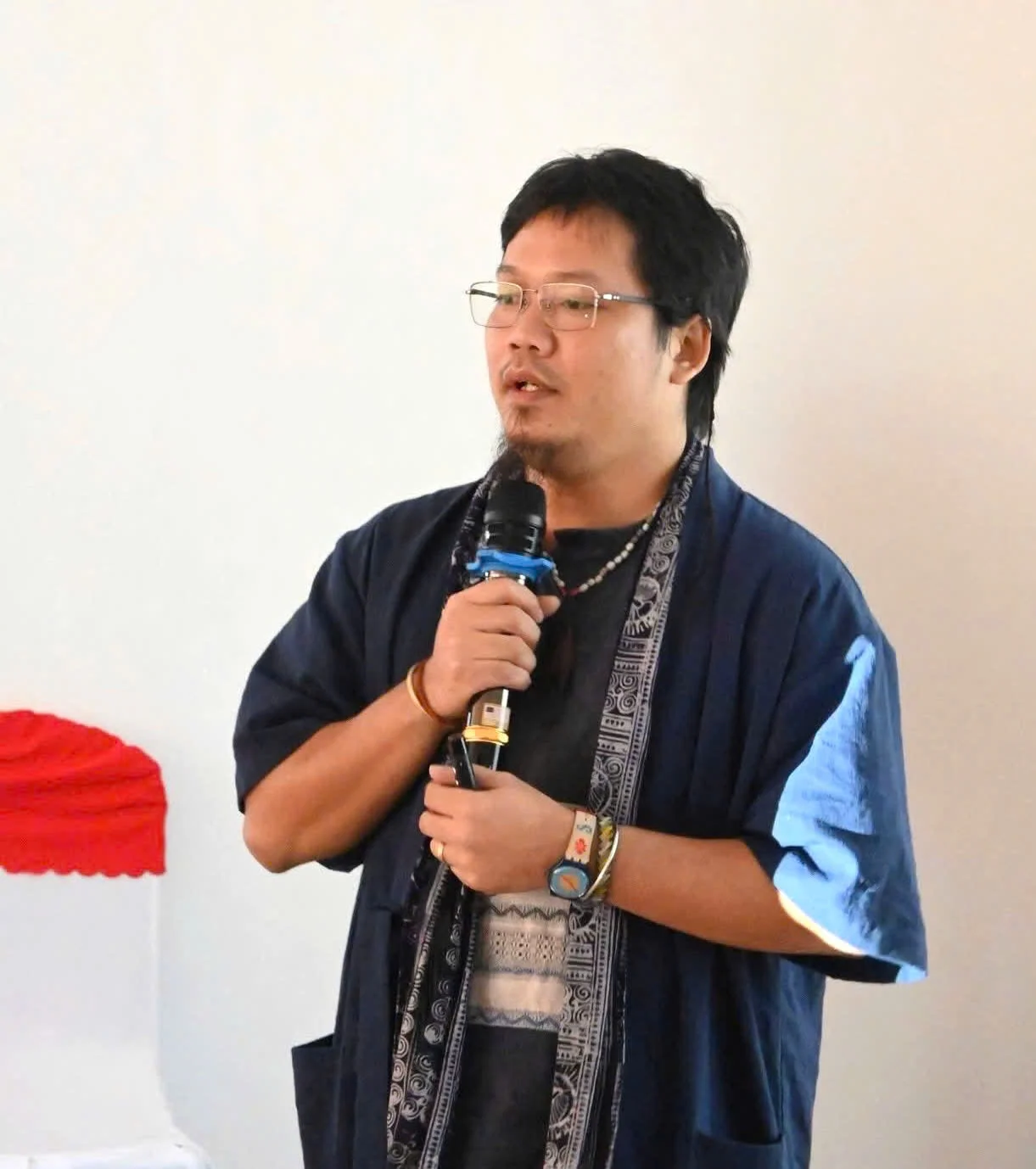 Hé lộ tin nhắn Hoàng Hoa Trung dí nộp tiền ‘nuôi em’ khiến MTQ đóng tiền trong mặc cảm có lỗi vì “tại mình mà các em không có cơm ăn”