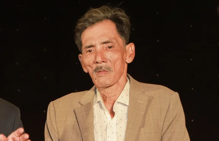 Cuộc gọi cuối cùng của NS Thương Tín cho vợ trẻ nửa tháng trước ngày qua đời: Chỉ cầu xin đúng 1 điều, hoá ra ông đã biết mình không trụ nổi