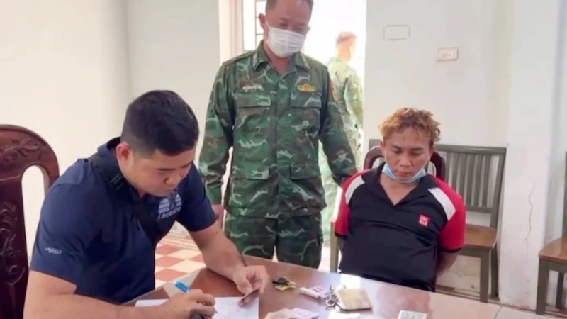 Thượng tá Đào Trung Hiếu nói rõ: Chi tiết chị gái xịt nước vào ô tô tưởng chừng rất nhỏ nhưng lại là nguồn cơn cho mọi chuyện