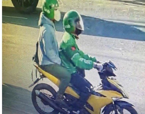 Vụ cư:ớ:p ngân hàng gần 2 tỷ đồng tại VCB Gia Lai: 2 kẻ gi:ả danh Grab cầm sú:ng cư:ớp, cực thông minh và nguy hiểm: Nhìn lộ hành trình tr:ốn thoát liều lĩnh mà rù:ng mình